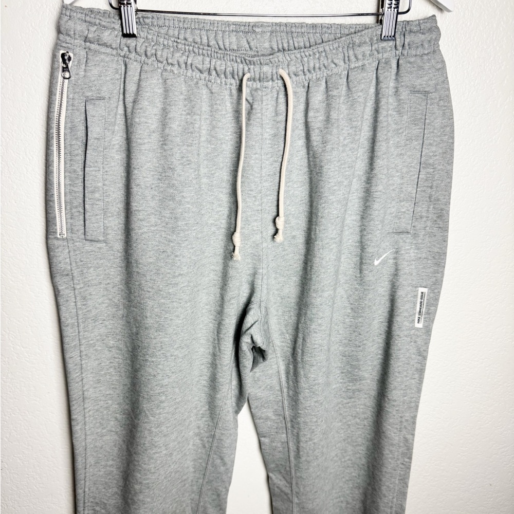 Nike Dri-FIT Standard Issue Joggers Pants Gray Mens Size XL - Picture 5 of 16